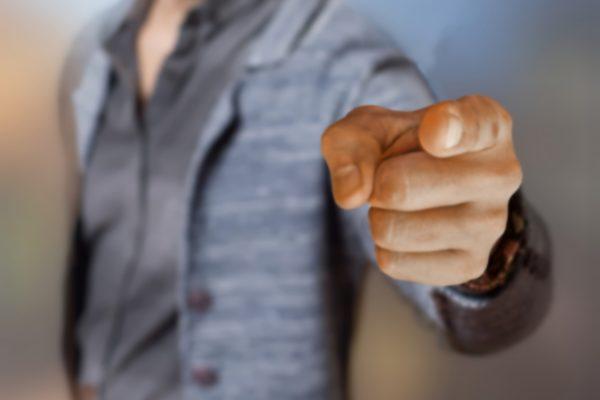 Was Gaslighting bedeutet und wie man sich gegen toxische Manipulation wehren kann (Radiosendung)